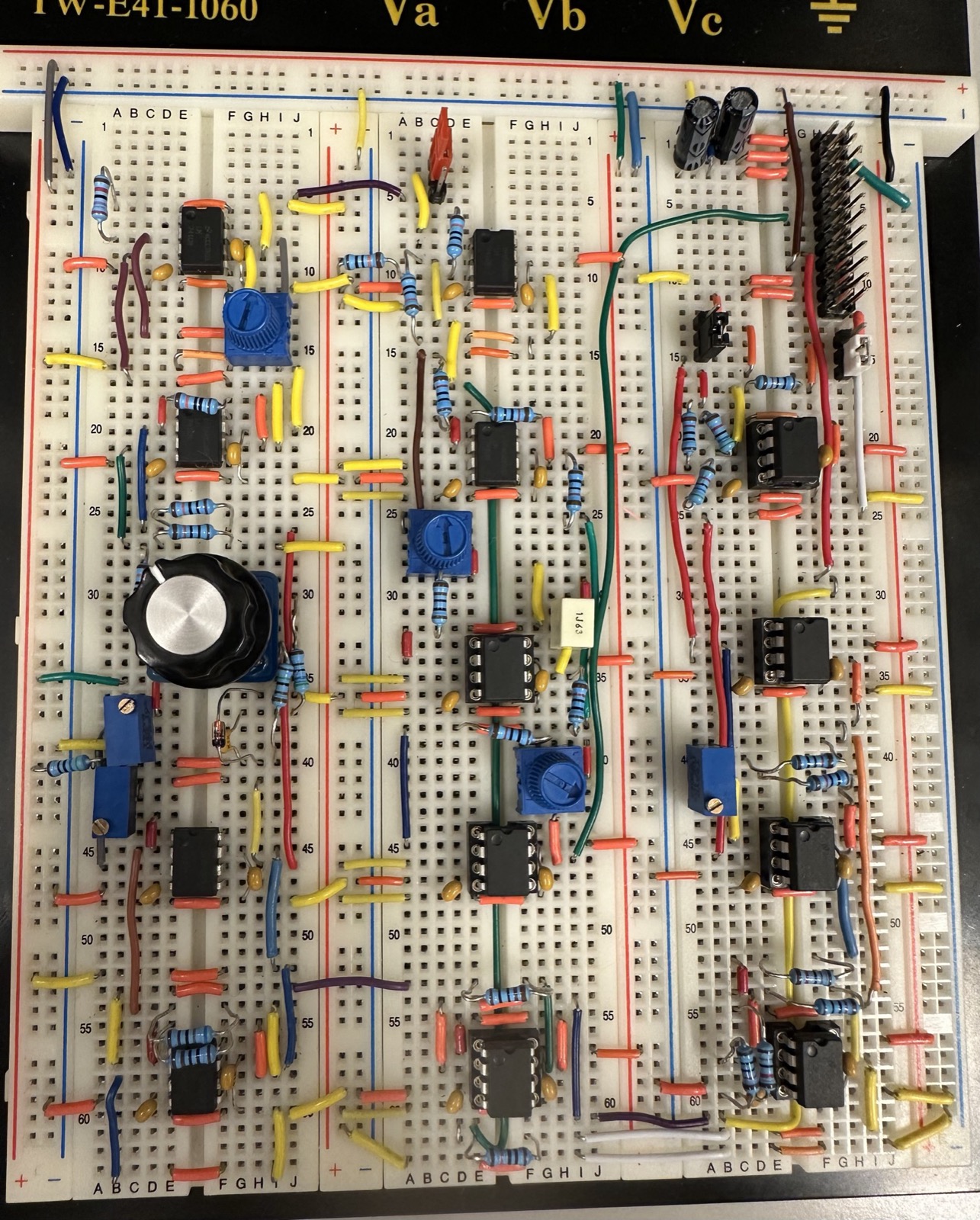 Analog servo controller, view 3